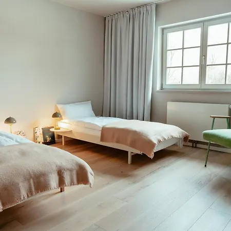 St. Oberholz Woldzegarten Retreat ホテル Leizen