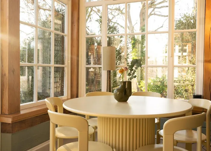 St. Oberholz Woldzegarten Retreat Hotel Leizen